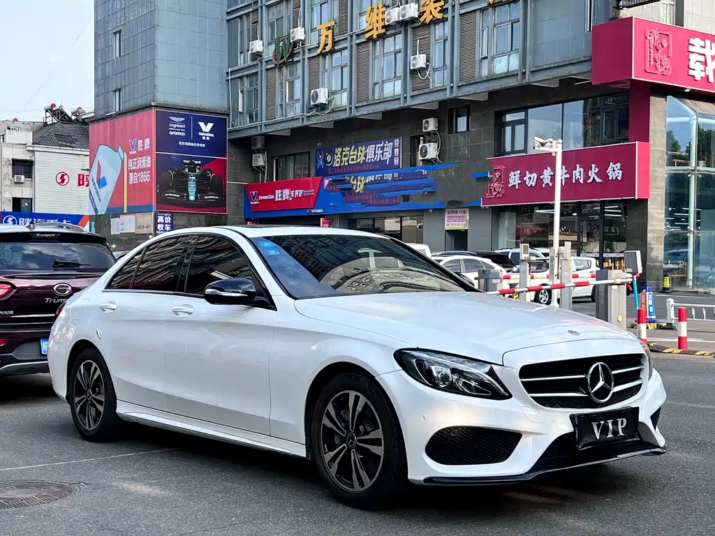Mercedes-Benz C-Class 2018 — фото 3
