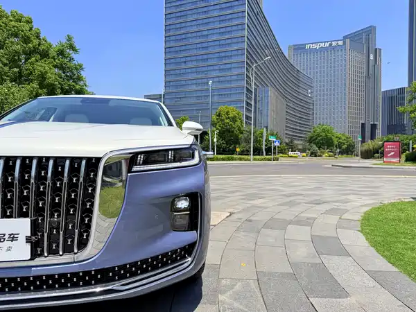 Hongqi H9 2022