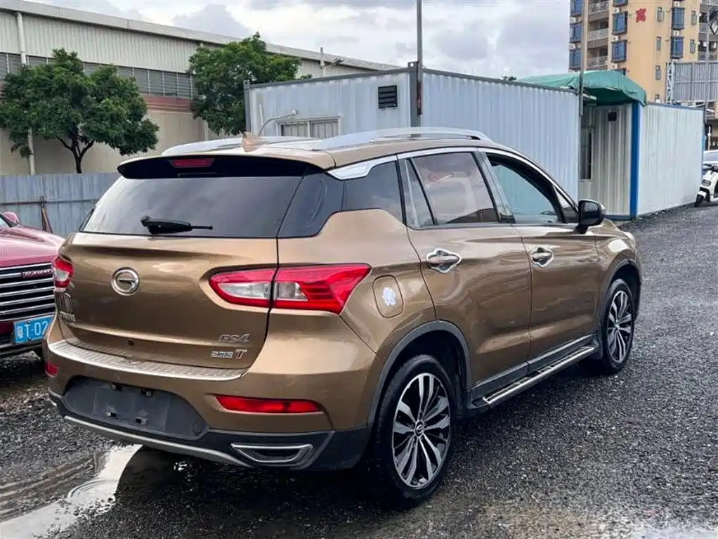 GAC Motor Trumpchi GS4 2016