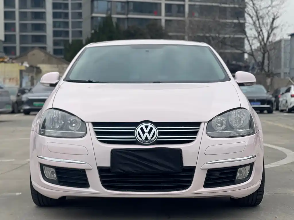 Volkswagen Sagitar 2011