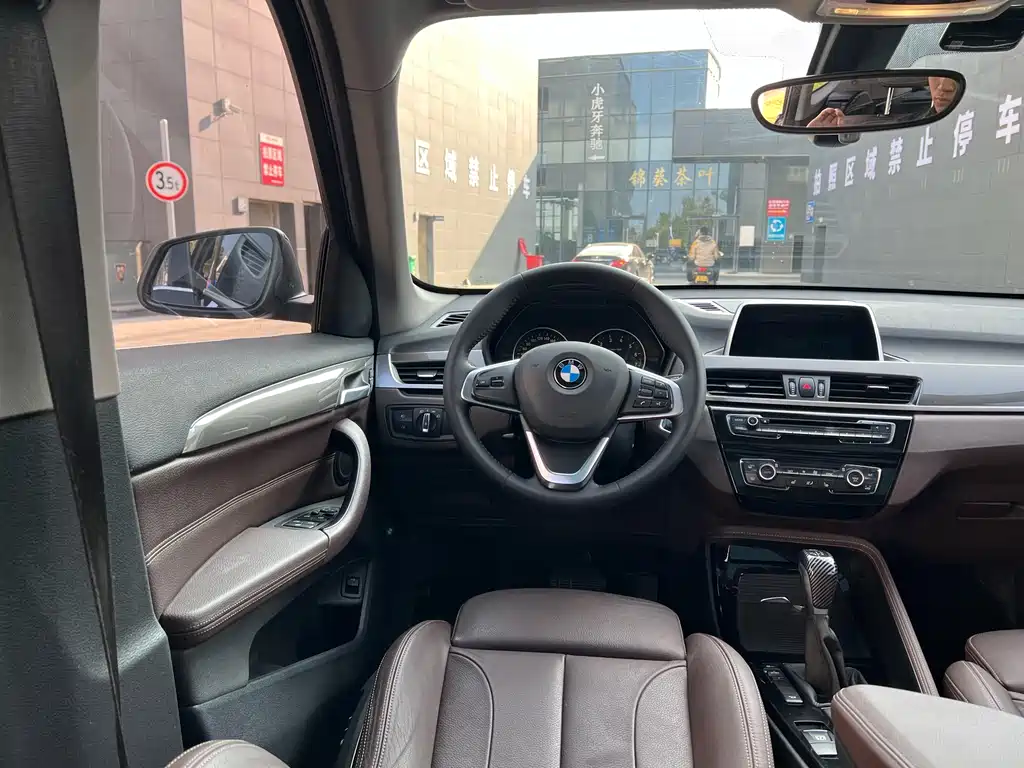 BMW X1 2018 — фото 28