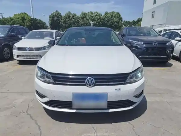 Volkswagen Lamando 2015