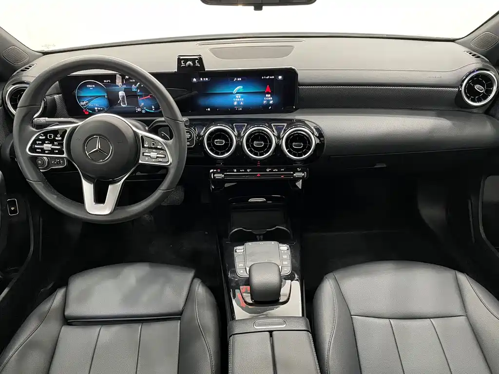 Mercedes-Benz A-Class 2022