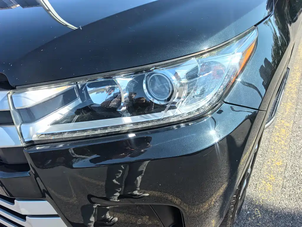 Toyota Highlander 2020 — фото 17