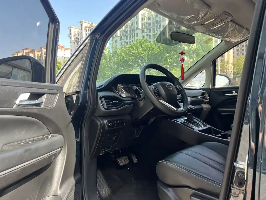 GAC Motor Trumpchi M6 2021 — фото 4