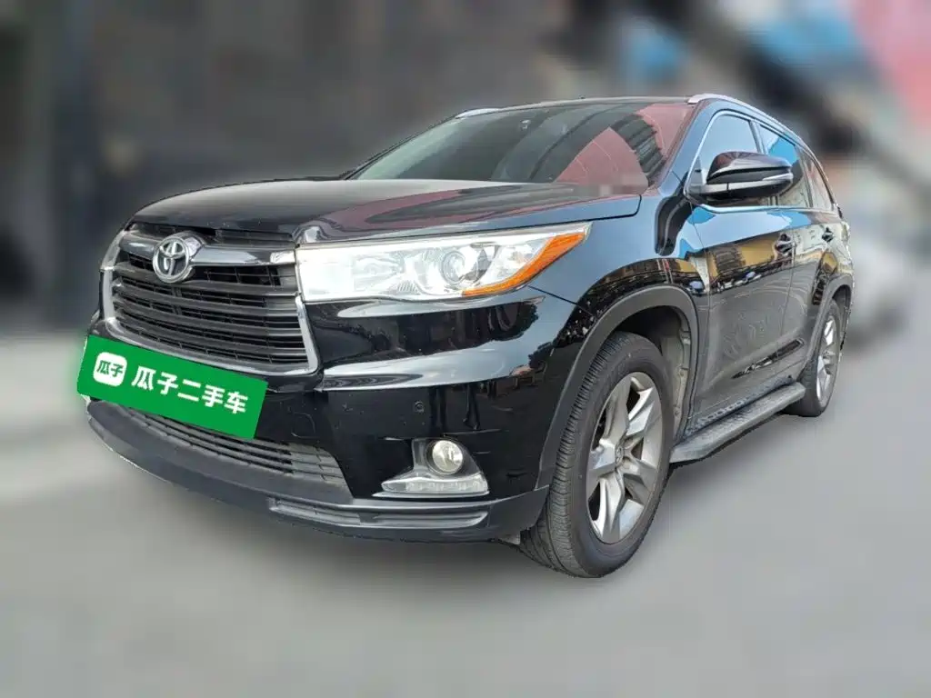 Toyota Highlander 2016 — фото 1