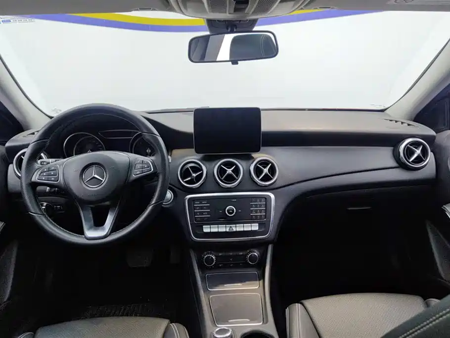 Mercedes-Benz GLA 2019 — фото 12