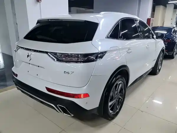 DS 7 2019