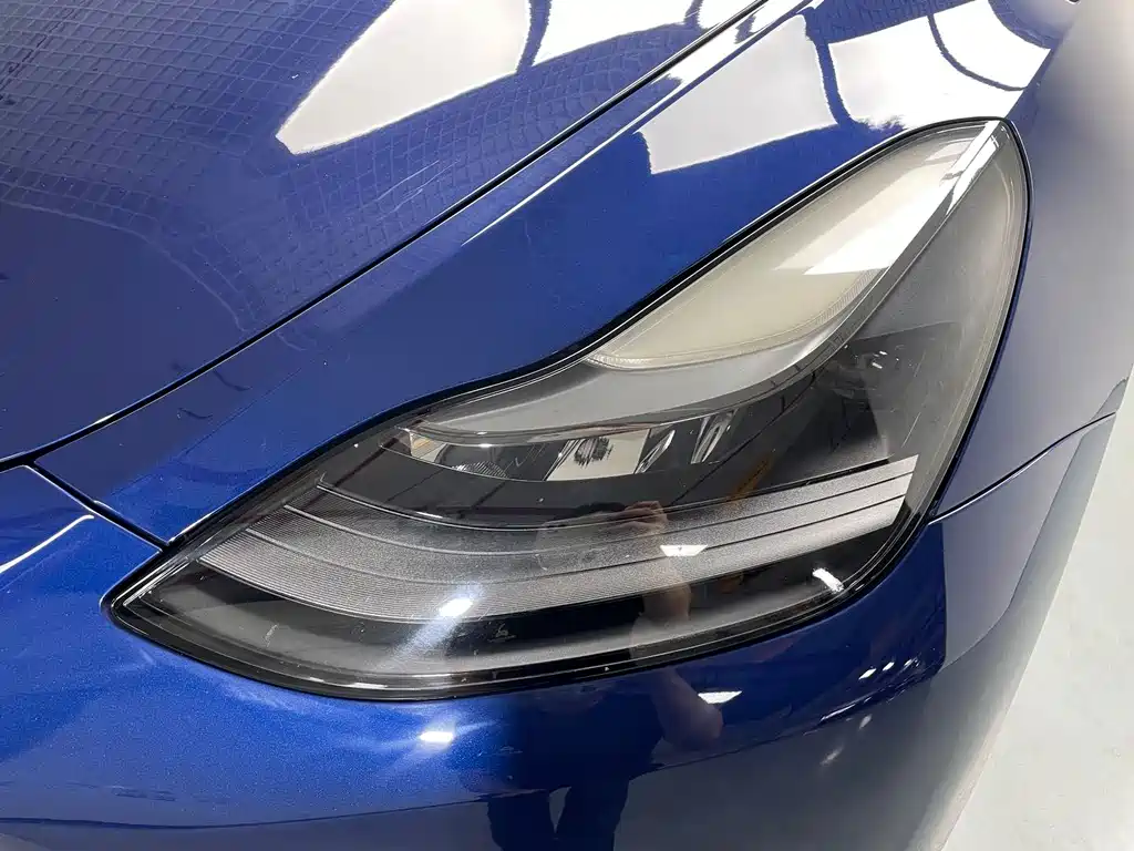 Tesla Model Y 2021 — фото 15