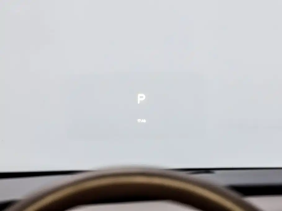 Li Auto i8 2025 — фото 17