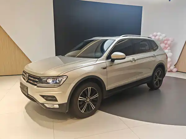 Volkswagen Tiguan L 2020