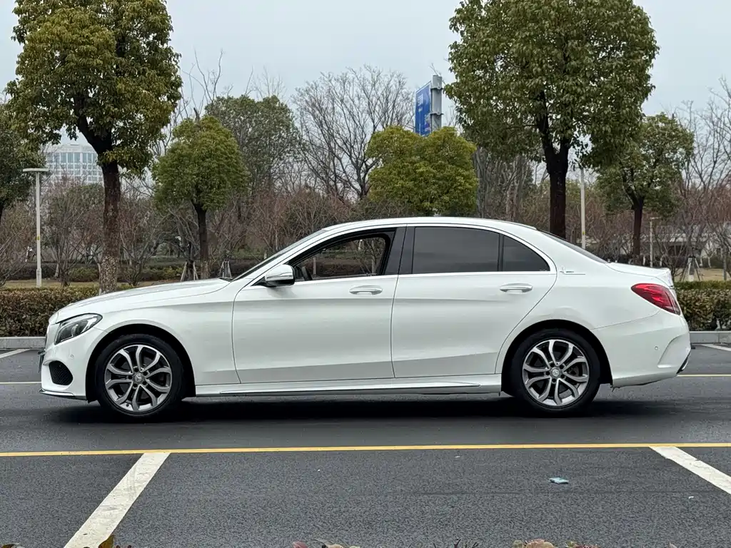 Mercedes-Benz C-Class 2016 — фото 4