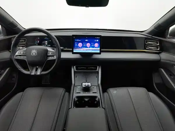 BYD Qin L 2025