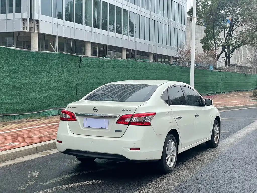 Nissan Sylphy 2015 — фото 6