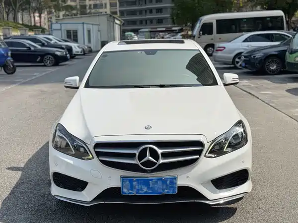 Mercedes-Benz E-Class 2015