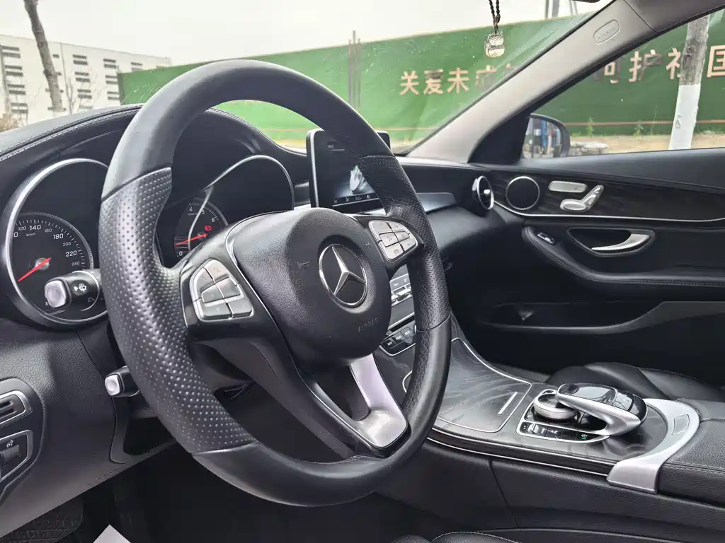Mercedes-Benz C-Class 2017 — фото 5
