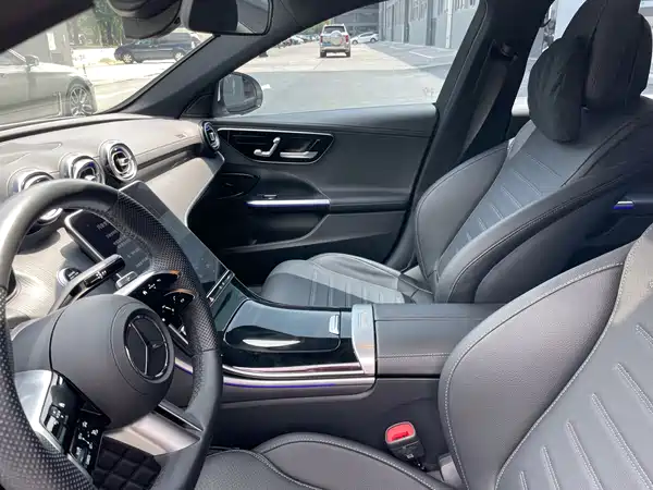 Mercedes-Benz C-Class 2022