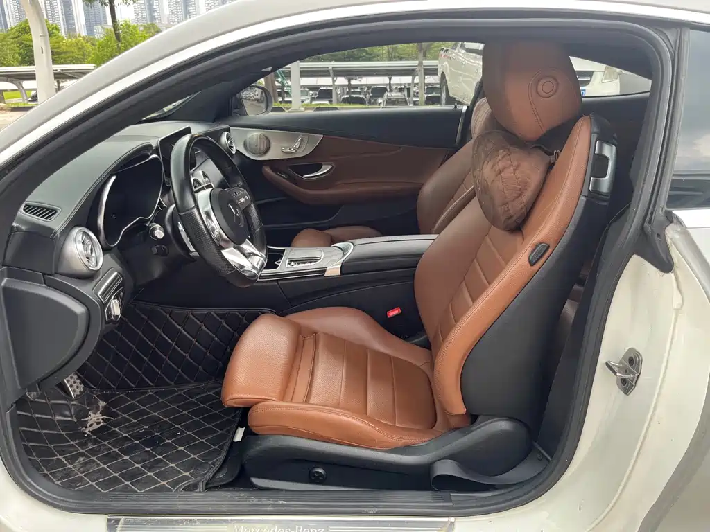 Mercedes-Benz C-Class 2019 — фото 12