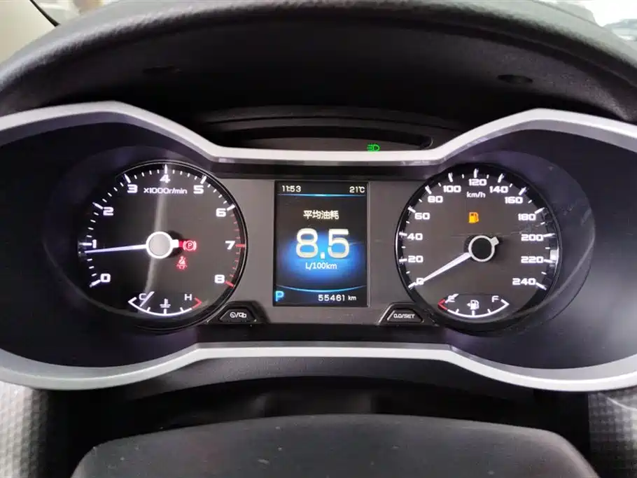 Geely Emgrand GS 2018 — фото 14