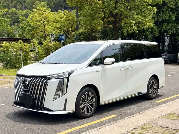 GAC Trumpchi M8 2023