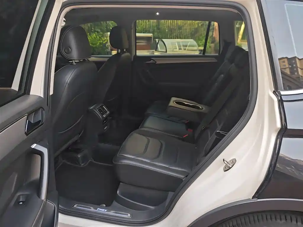 Volkswagen Tiguan L New Energy 2021 — фото 17