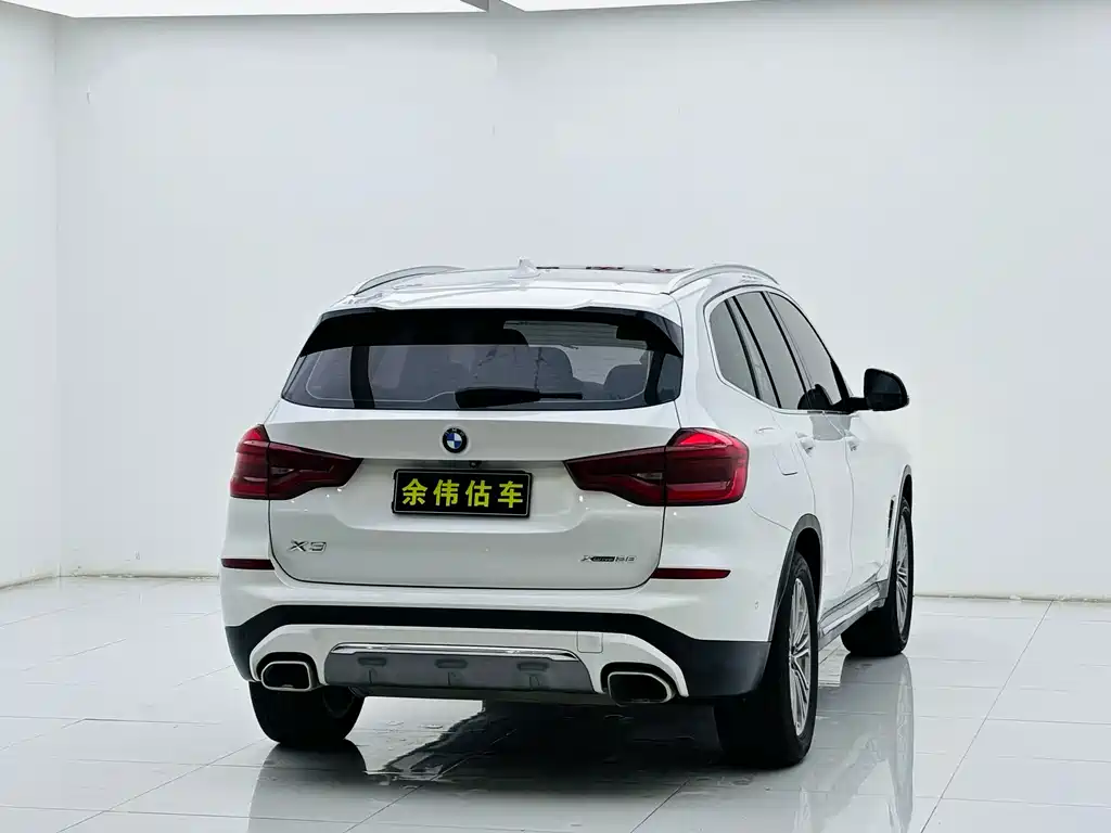 BMW X3 2019 — фото 7
