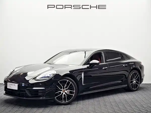 Porsche Panamera 2024