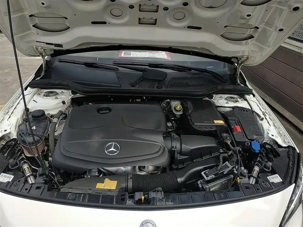 Mercedes-Benz GLA 2015 — фото 20