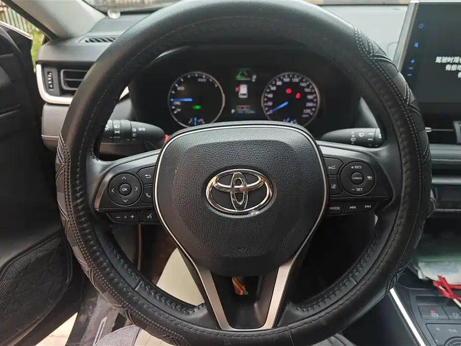 Toyota Wildlander 2022 — фото 15