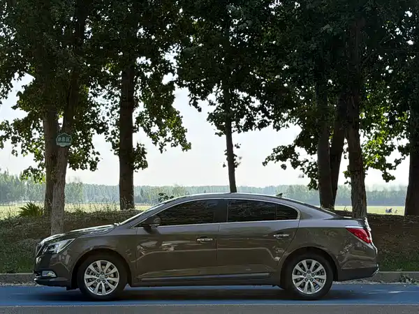 Buick LaCrosse 2013