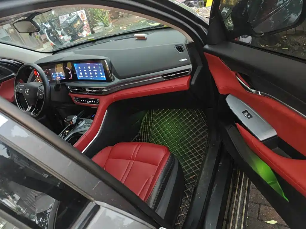 Changan CS75PLUS 2022 — фото 19
