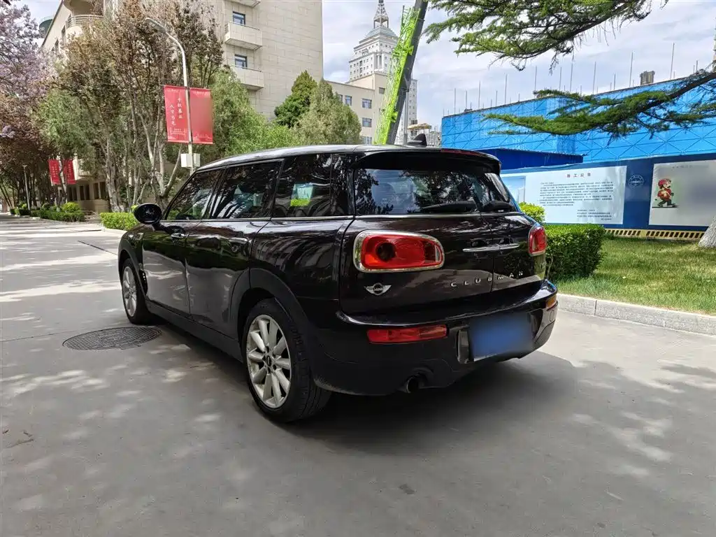 MINI Clubman 2016 — фото 12