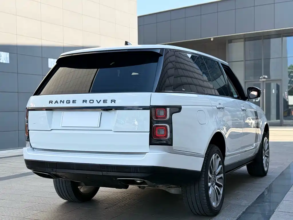 Land Rover Range Rover 2017 — фото 20