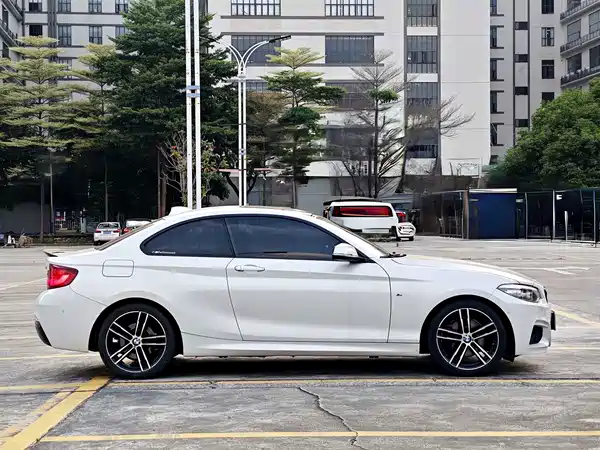BMW 2 Series 2021