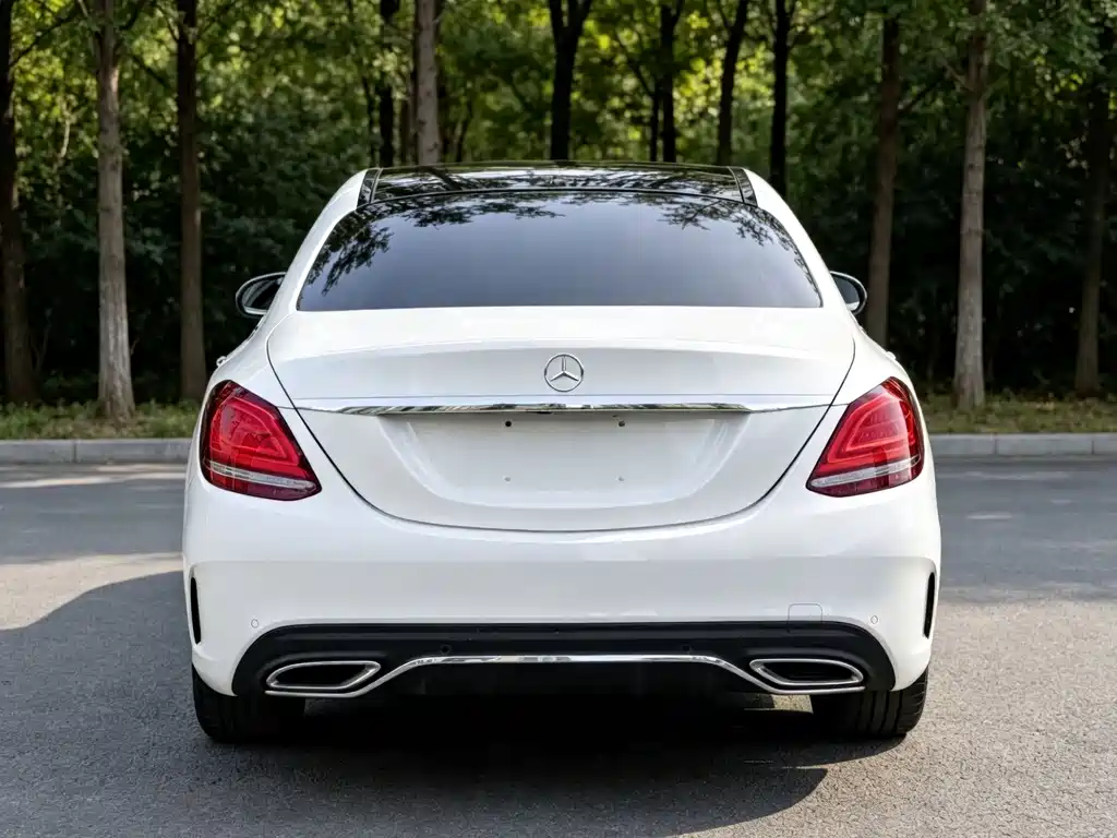 Mercedes-Benz C-Class 2021