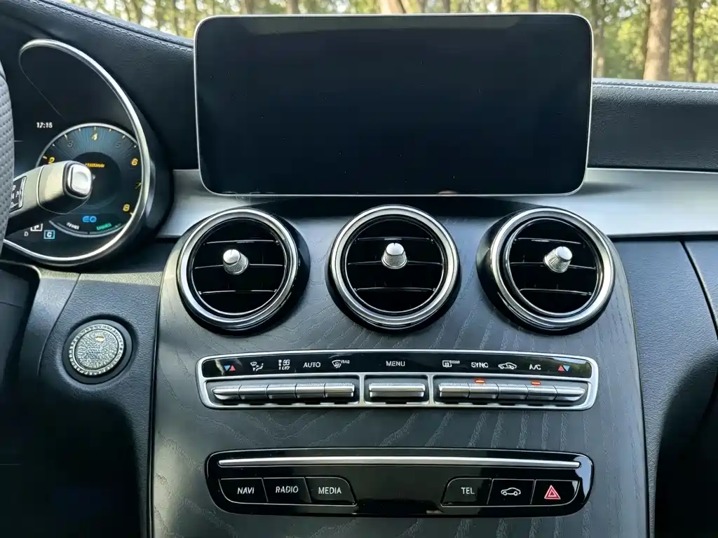 Mercedes-Benz C-Class 2021 — фото 15