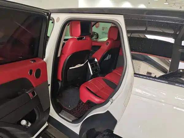 Land Rover Range Rover Sport 2019