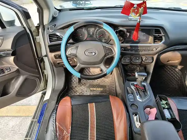 GAC Trumpchi GS4 2016