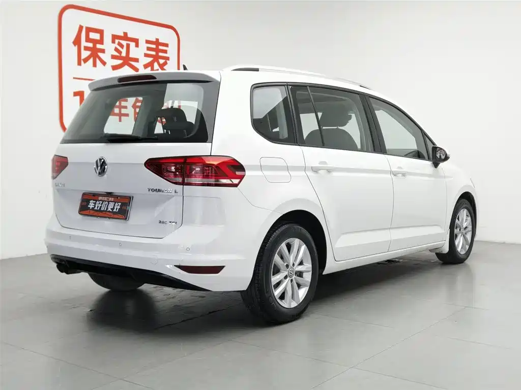Volkswagen Touran 2019 — фото 2