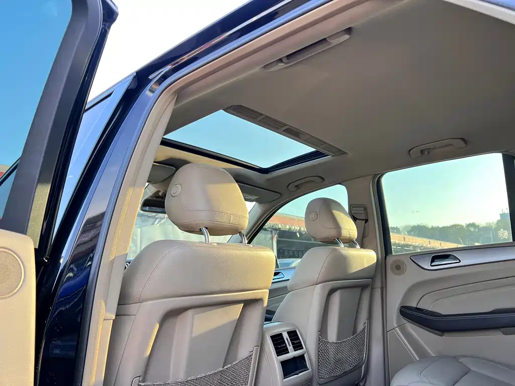 Mercedes-Benz M-Class 2015 — фото 12