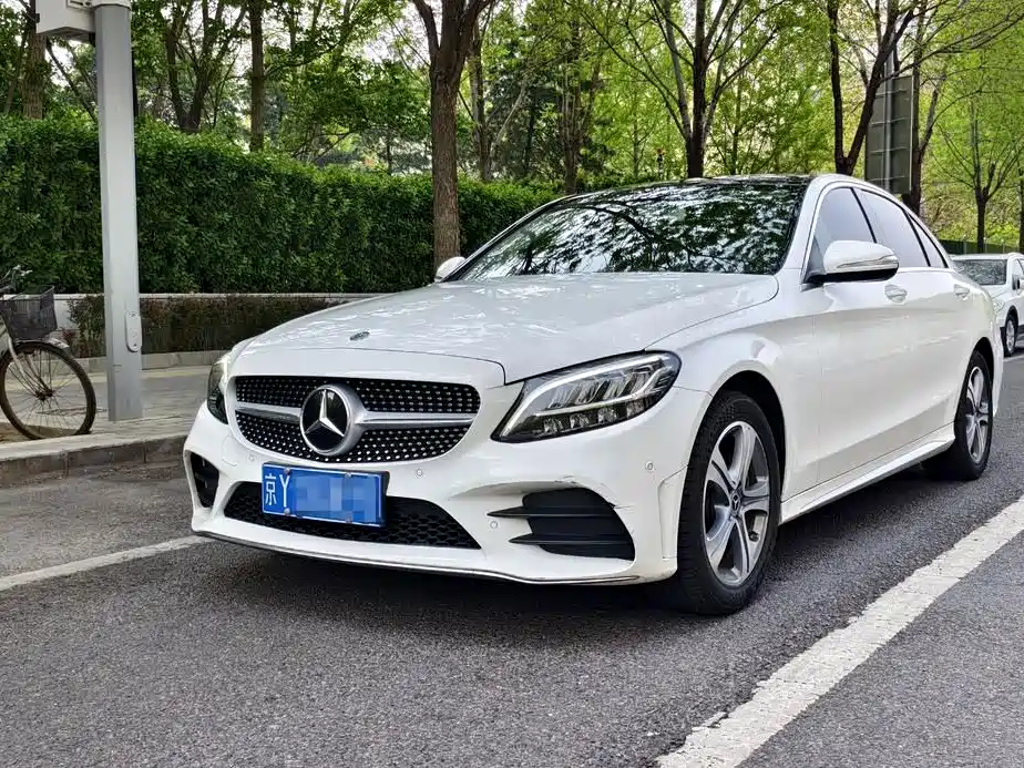 Mercedes-Benz C-Class 2020 — фото 1