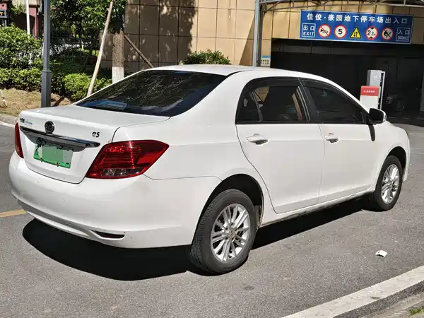 BYD e5 2019