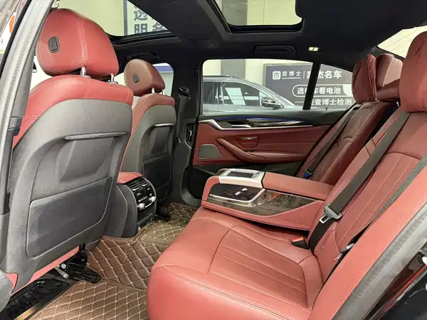 BMW 5 Series 2020