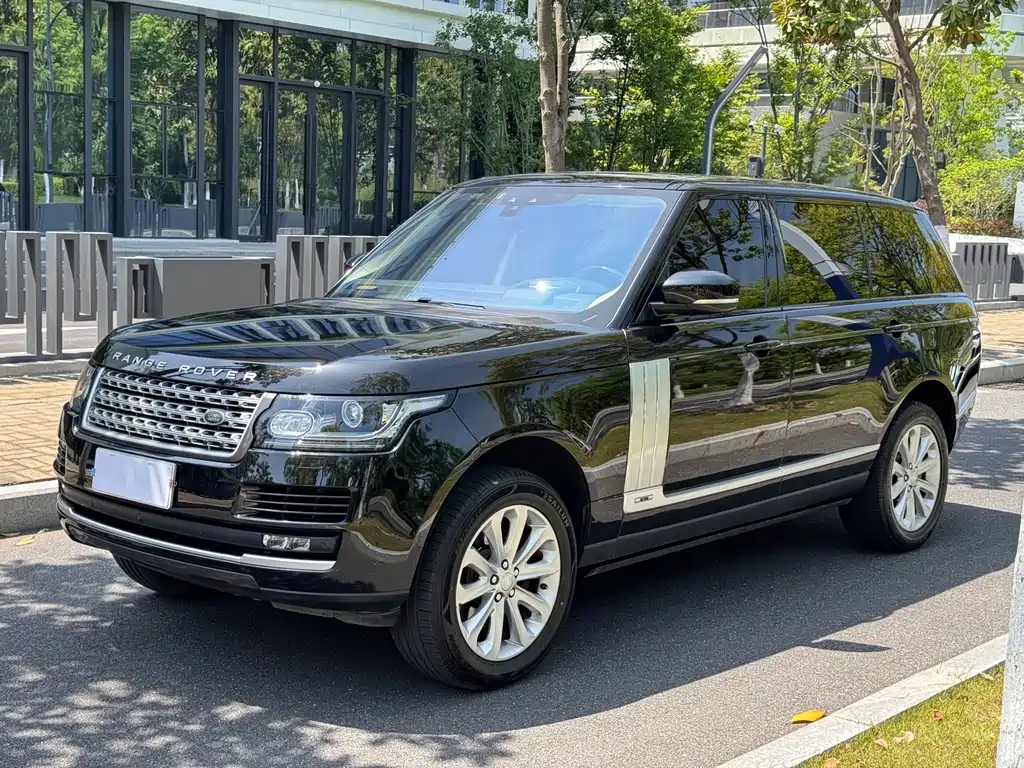 Land Rover Range Rover 2017 — фото 1