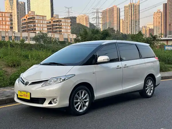 Toyota Previa 2017