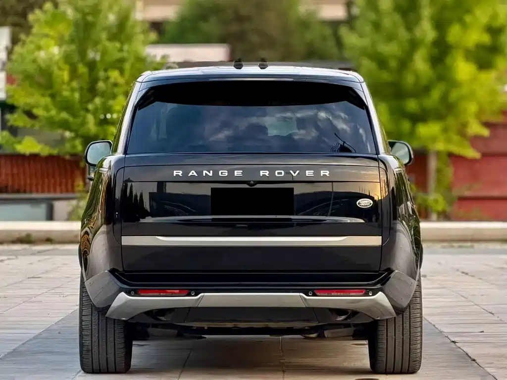 Land Rover Range Rover 2023 — фото 15