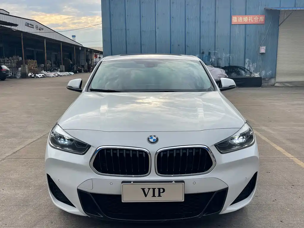BMW X2 2022 — фото 2
