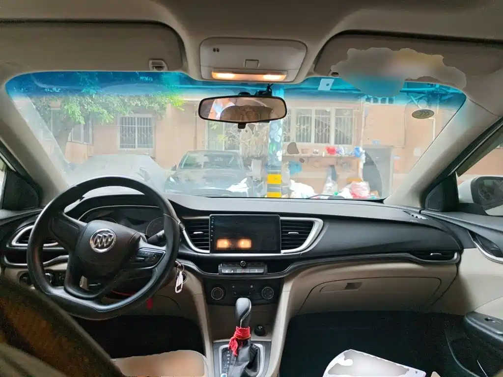 Buick Excelle 2015