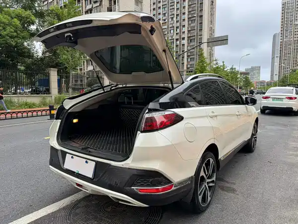 Venucia T90 2017