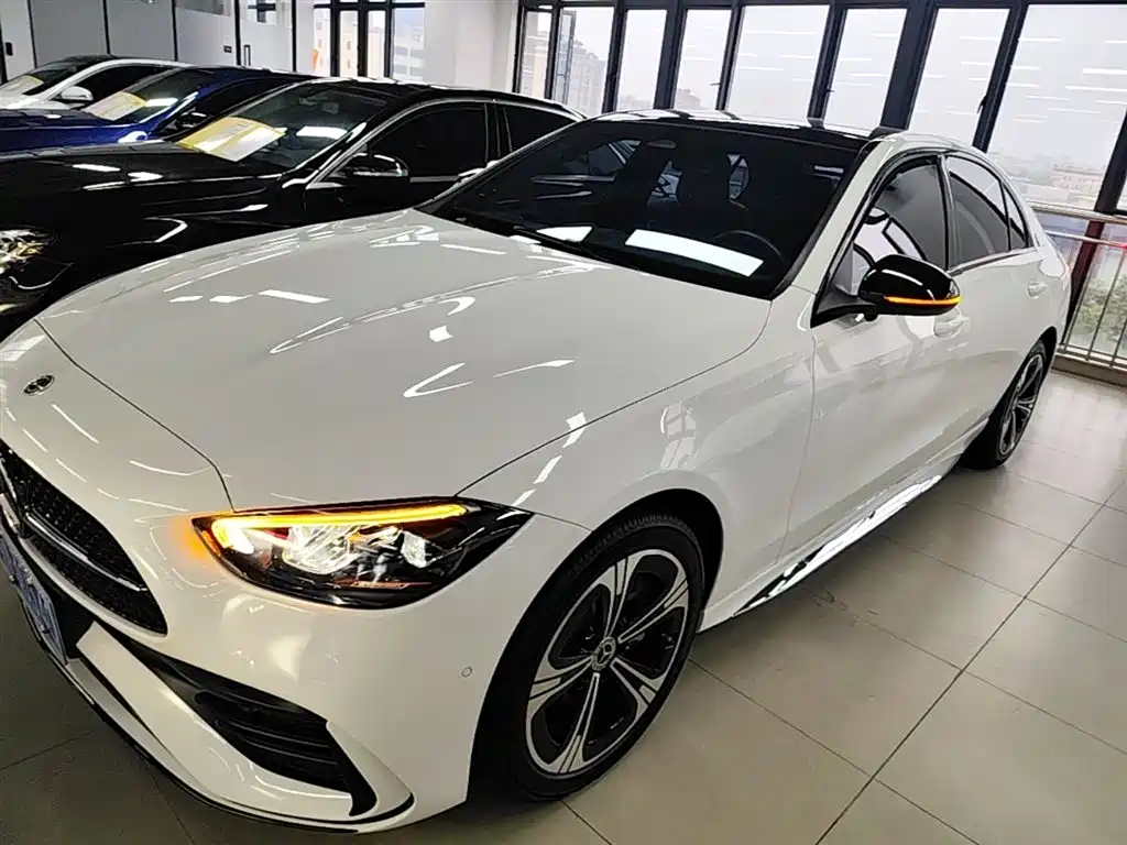 Mercedes-Benz C-Class 2022 — фото 1